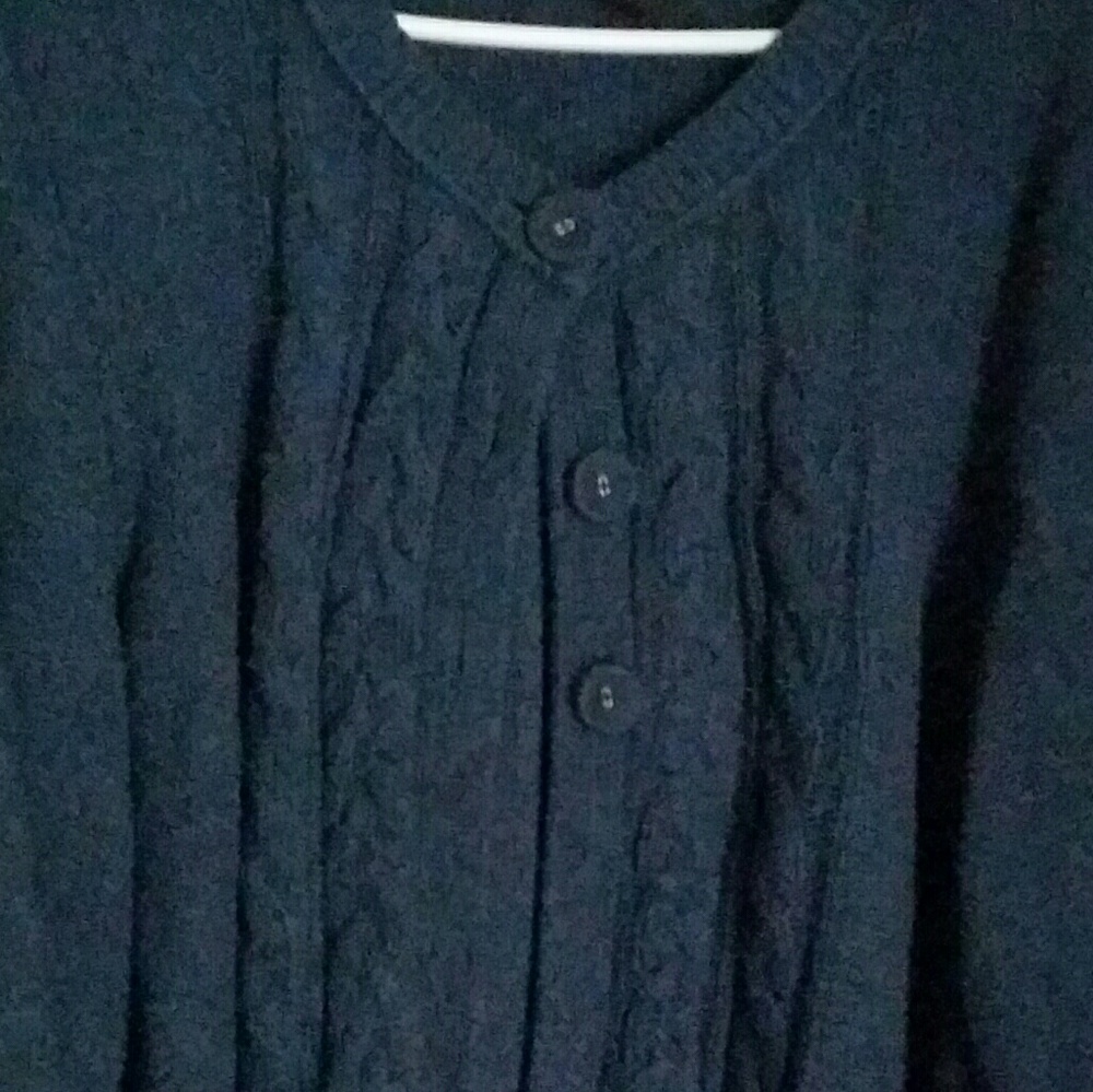 Sweater - Picture 6 of 6